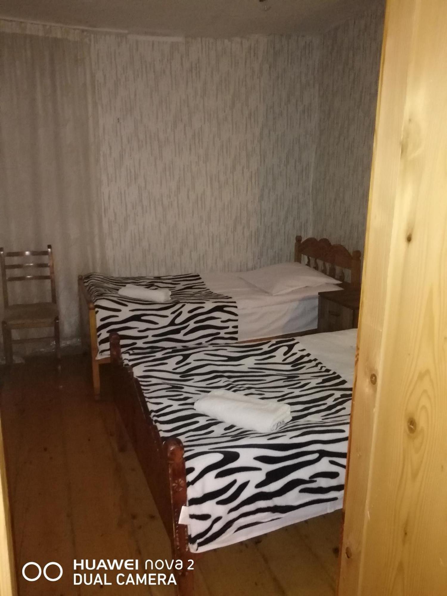 Nora'S Guesthouse Zhabeshi Номер фото