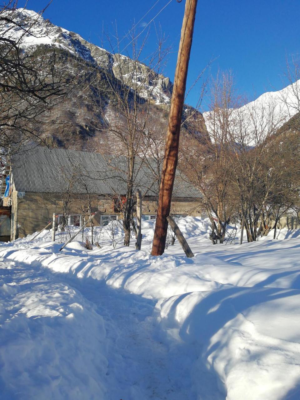 Nora'S Guesthouse Zhabeshi Экстерьер фото