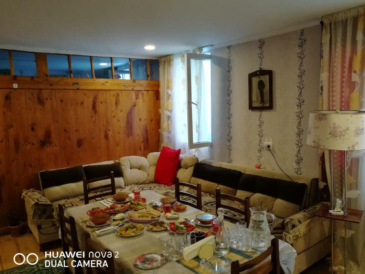 Nora'S Guesthouse Zhabeshi Экстерьер фото